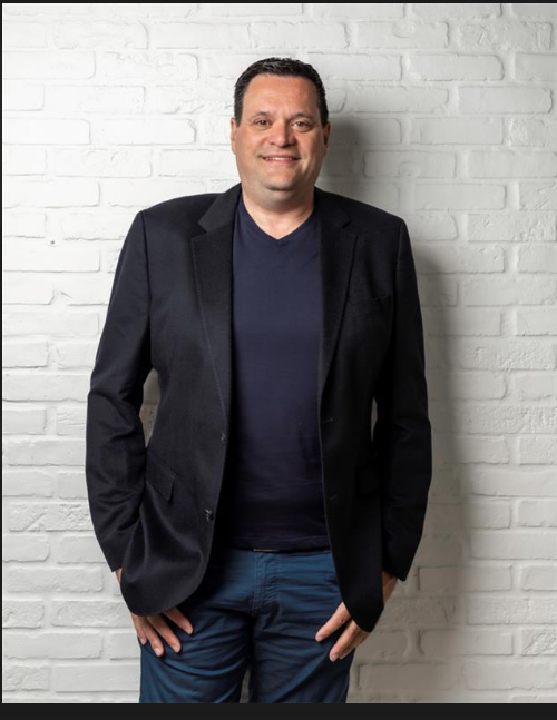 Peter Mammas - Mr. Peter Mammas, President and CEO at Foodtastic is a seasoned entrepreneur and restaurateur leading one of North America’s largest franchising businesses. Today, with over 700 restaurants, Mammas strategically develops brands and concepts all while providing industry best customer experiences across all the restaurant brands he oversees. Peter will be joining the Toronto CEO Panel.