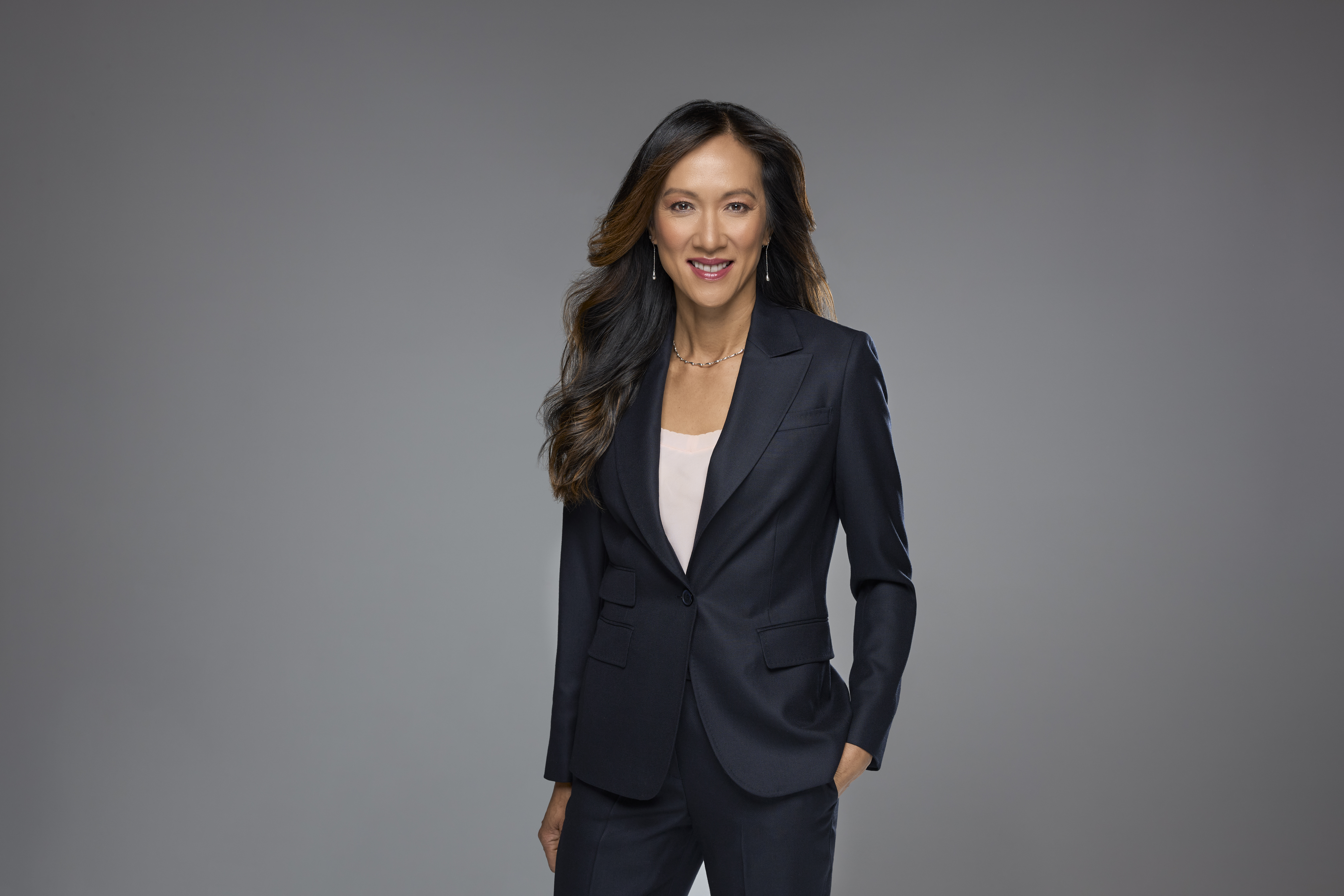 Trinh Tham, CEO Kevito Group - Trinh Tham is a seasoned retail, QSR, and consumer brands executive with a passion for creating value for customers & delivering impactful business results. Trinh is the CEO of Kevito Group, overseeing Chatime Canada & Bake Code. In this role, Trinh leads the company’s national business strategy, menu & product innovation, operational performance, franchise system development, & guest experience initiatives, while honouring the brands’ Asian heritage & cultural relevance in Canadian communities.